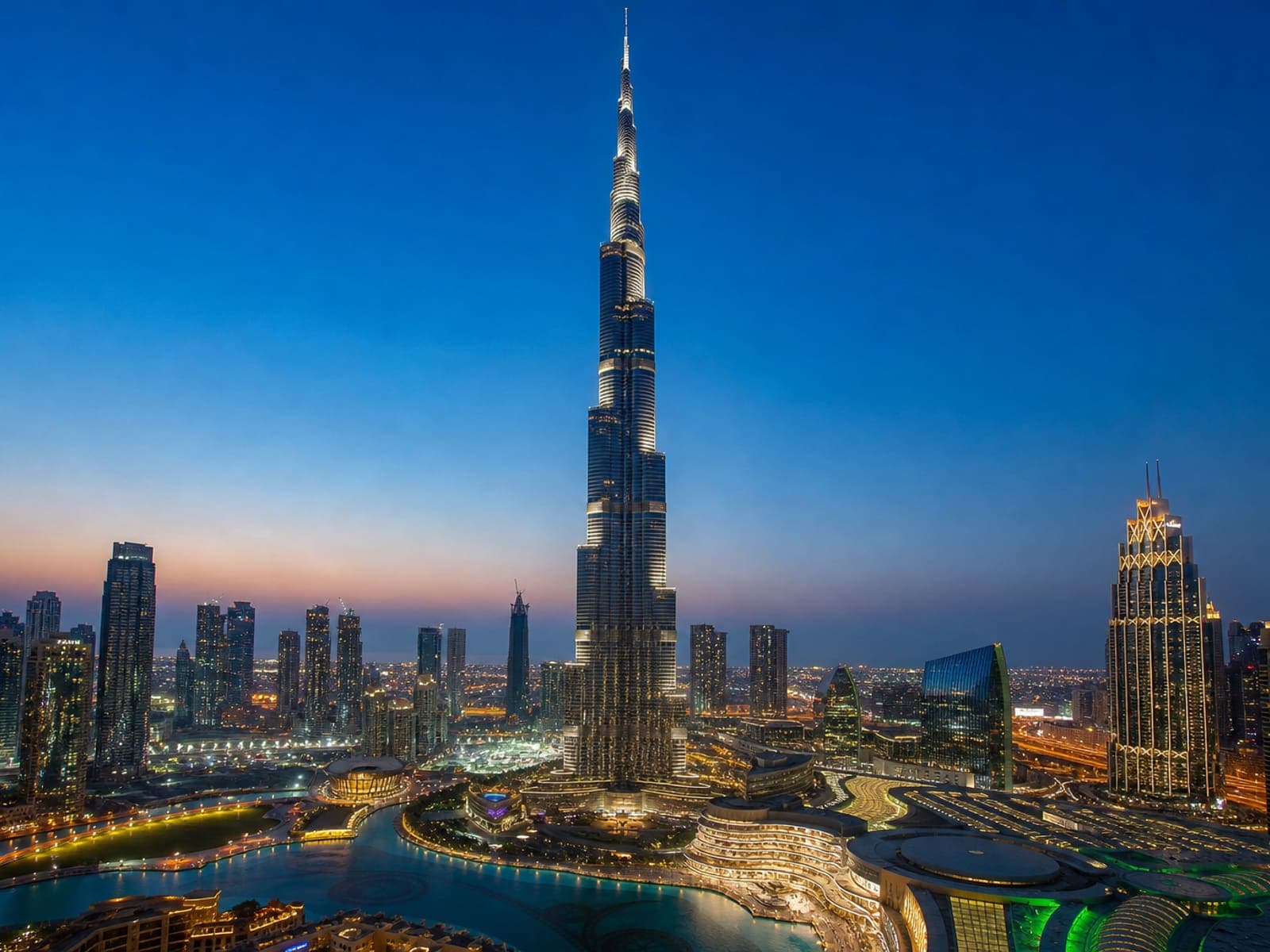 Burj Khalifa, Dubai — United Arab Emirates